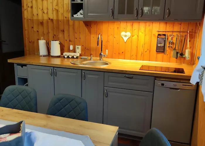 Areal Bobo アパート