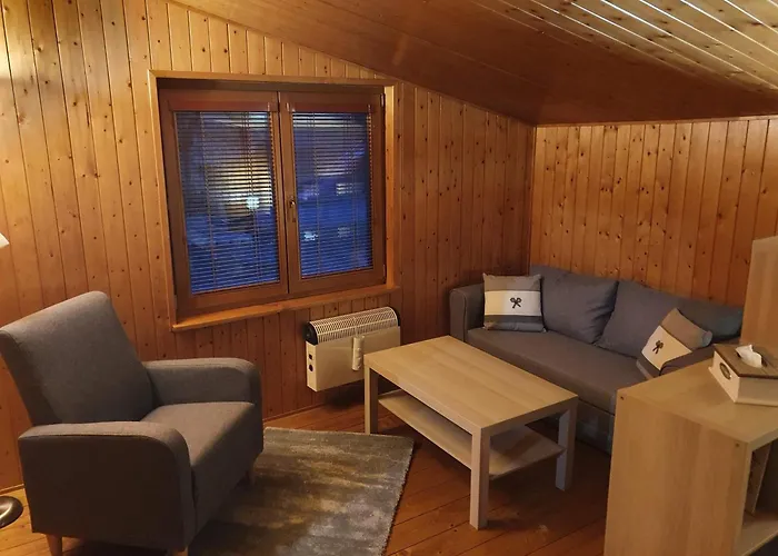 Areal Bobo アパート Slatinske Lazy